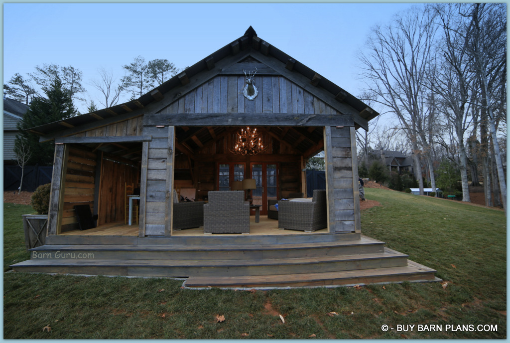 Charming Rustic Barn Style Pavilion