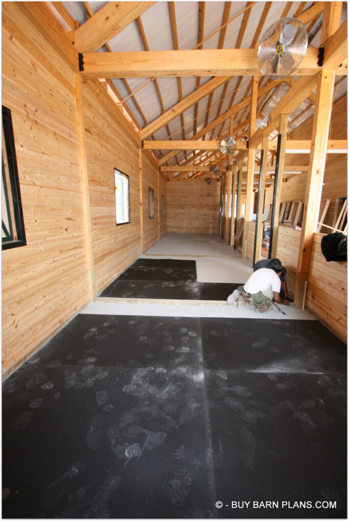 8 Stall Horse Barn With Rubber Mats For The Stalls Over Compacted Granite Sand