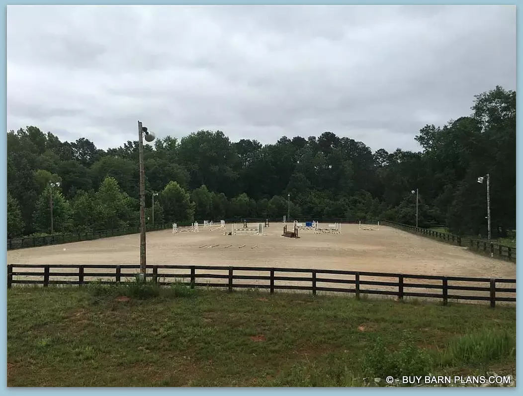 Horse Riding Arena Fot The 12 Stall Horse Barn