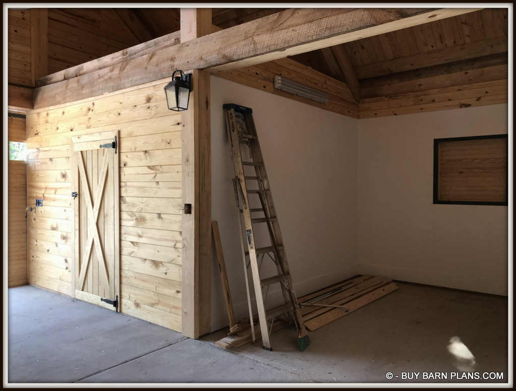 Interior Photo Image Of T&G Tack Room Wall - Wash Area- Carriage Light For The Aisle
