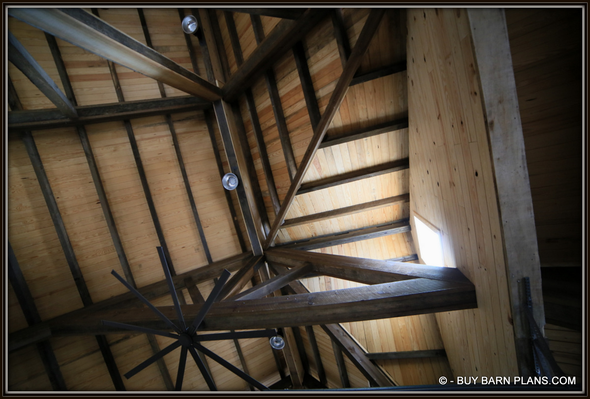 Massive 48 Ft Solid Ridge Beam This Gearhead Garage That Looks Like A Rustic Barn