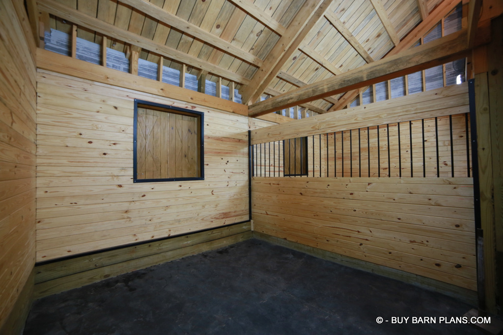 Image Of Lockable Rubber Matts - 2 Stall Horse Barn Photo - hand Carved Crossbuck Wood Stall Windows