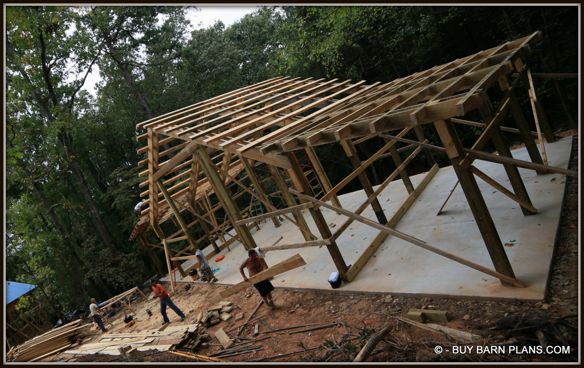 Photo Of Framing Storage Workshop Barn - 4 x 6 Purlins Over 12 Inch Rafter Beams